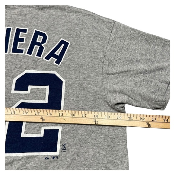 New York Yankees Shirt Mens Large Gray MLB Baseball Majestic Rivera 42 T-Shirt - Picture 7 of 10